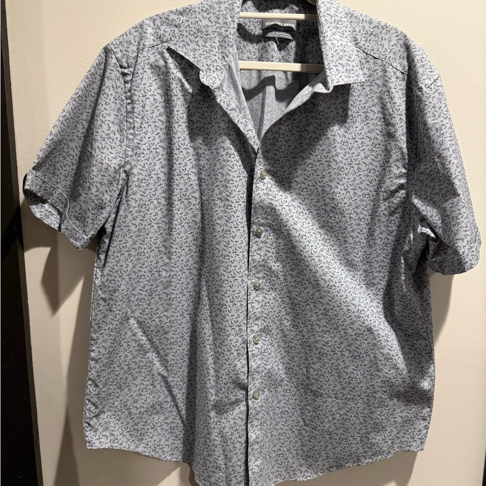 Geoffrey Beene Men's Blue Patterned Short Sleeve Shirt